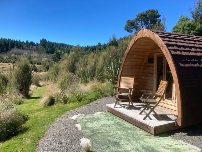 Harakeke Huts 768x576