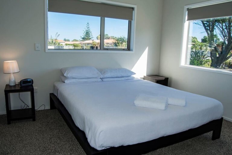 air bnb hokitika 1 768x512