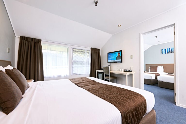 auckland group accommodation 768x512