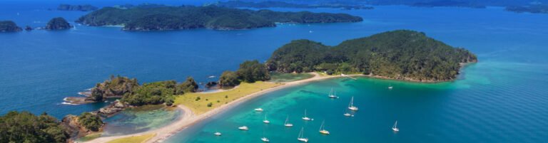 bay islands sailing holidays 768x201