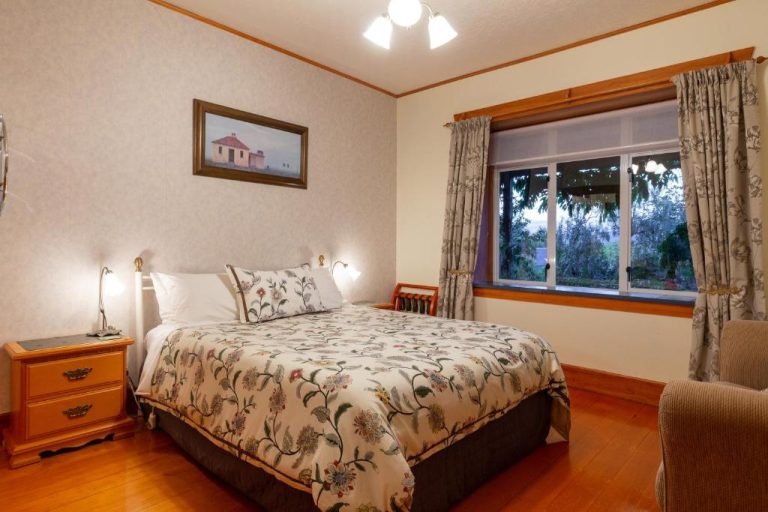 blenheim bed breakfast 768x512