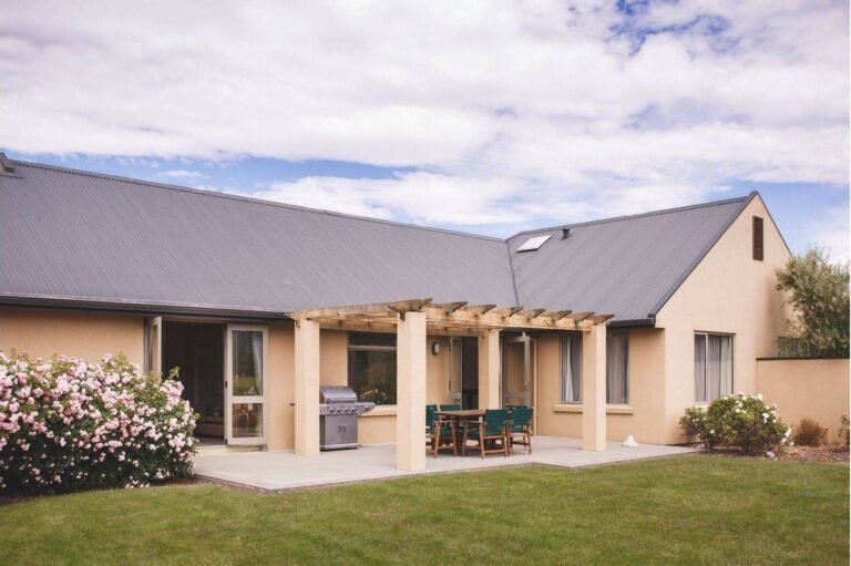 blenhein holiday villas 768x511