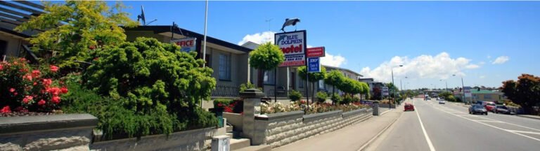 blue dolphin motel timaru 768x216