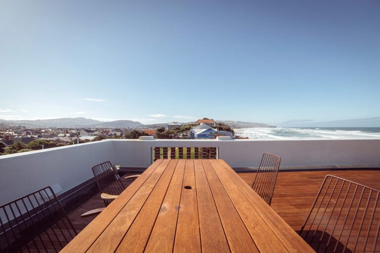 dunedin beachfront hotel 768x512