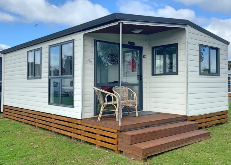 family cabin whitianga 768x550