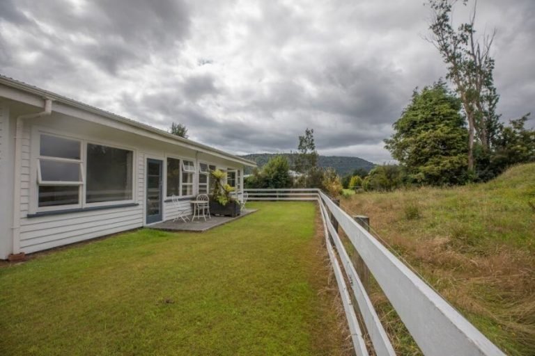 fox glacier rural motel 768x512