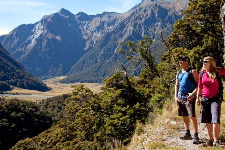 hiking mt aspiring national park 768x512