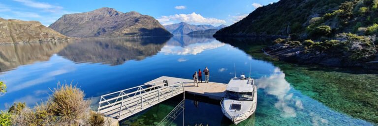 lake wanaka boat tour 1 768x256