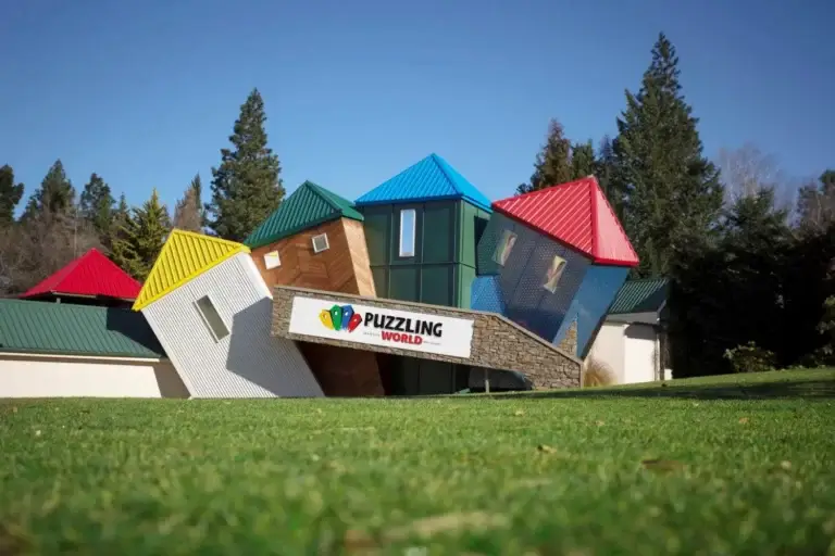 puzzling world wanaka 768x512