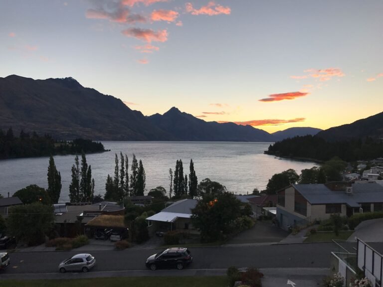 queenstown cheap motel 768x576