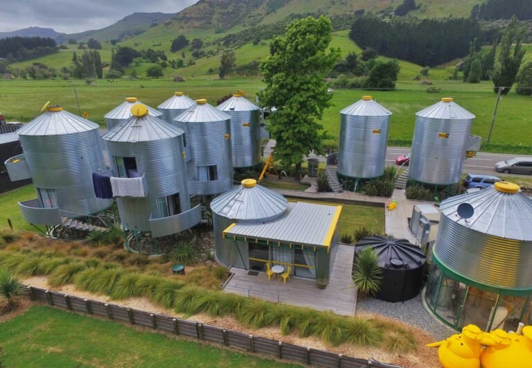 silostay banks peninsula 768x531