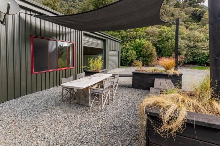 stay arthurs pass nz 768x512