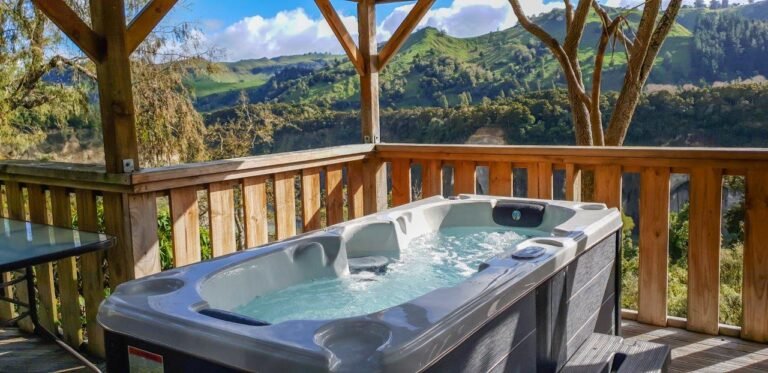 taihape river retreat 768x373