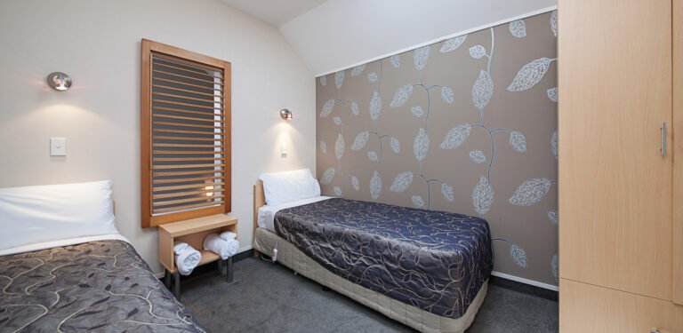 taupo family apartments 768x375