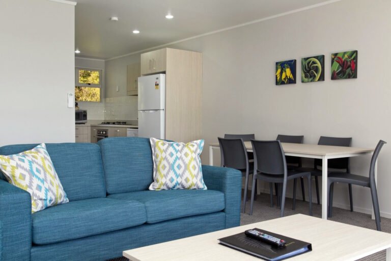 taupo family resort 768x512