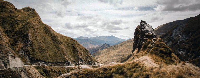 LOTR skippers canyon tour 768x300