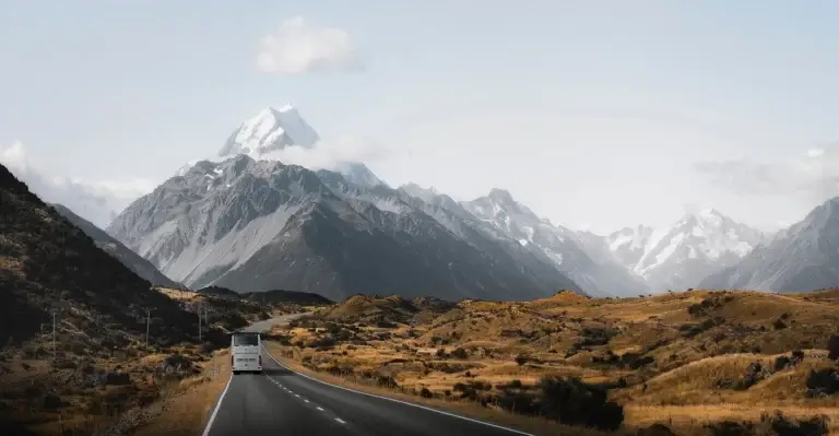 Mt Cook day tour Christchurch 768x399