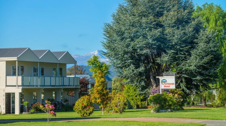 accommodation te anau gardens 768x430