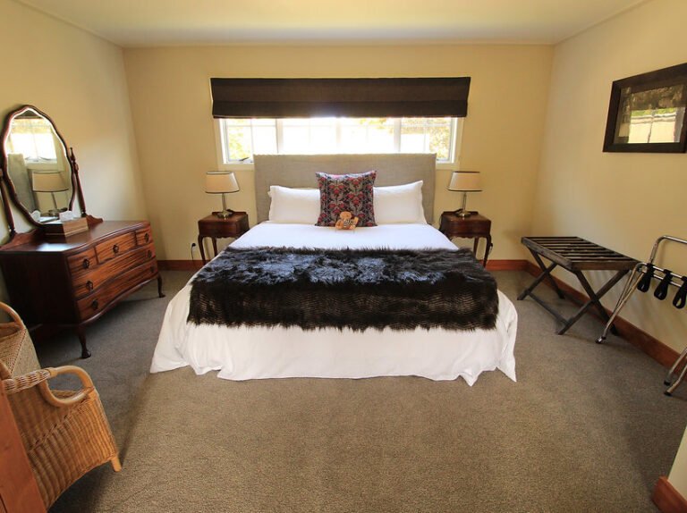 accommodation waipoua forest 768x574