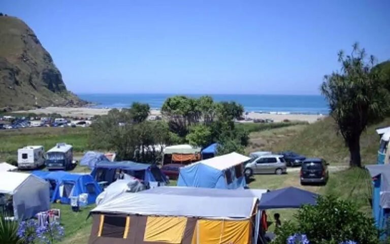 campground waipatiki beach 768x480
