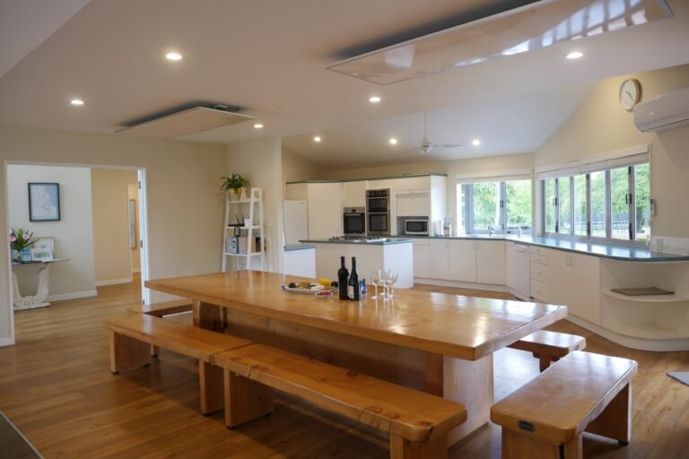 hawkes bay family group lodge 768x512