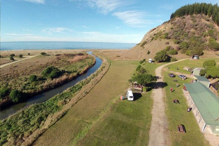 hawkes bay group accommodation 768x512