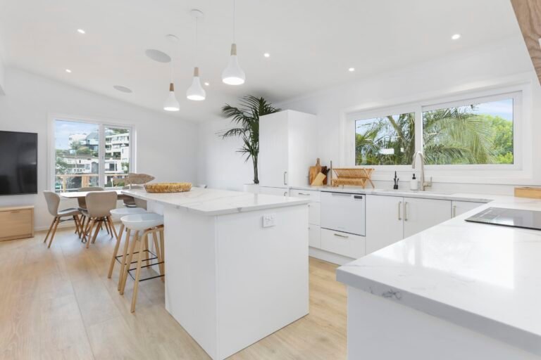 kitchen auckland holiday house 768x512