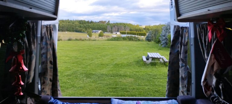 te anau rural campground 768x346