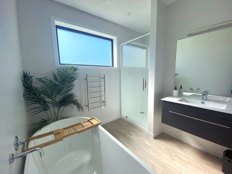 Albert Town holiday house 768x576