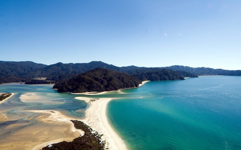 Awaroa Lodge Abel Tasman 768x478