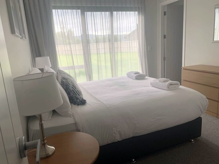 House for rent Wanaka 768x576