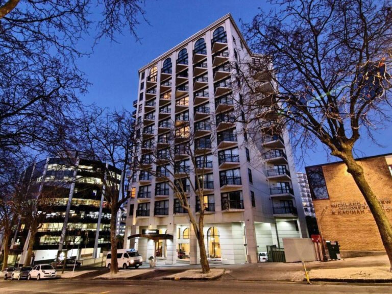 Parkside Hotel Auckland 768x576
