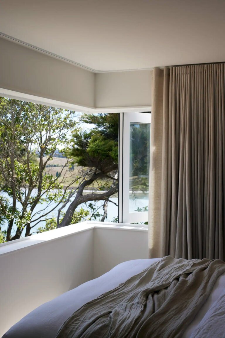 Raglan luxury accommodation 768x1152