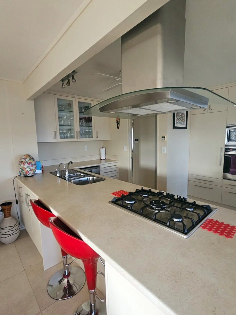 Holiday rental Rotorua 768x1024