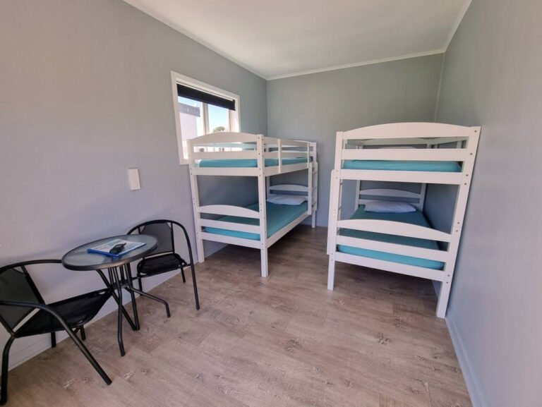 Whakatane budget accommodation 768x577
