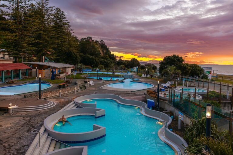 Ocean Spa Pools 768x512