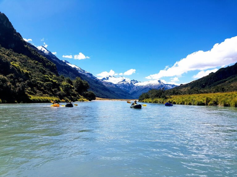 queenstown packrafting tour 768x576