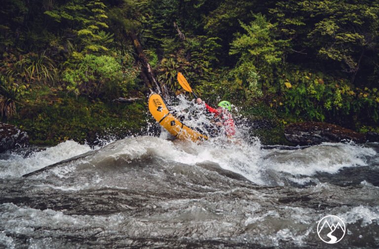 queenstown white water rafting 768x504
