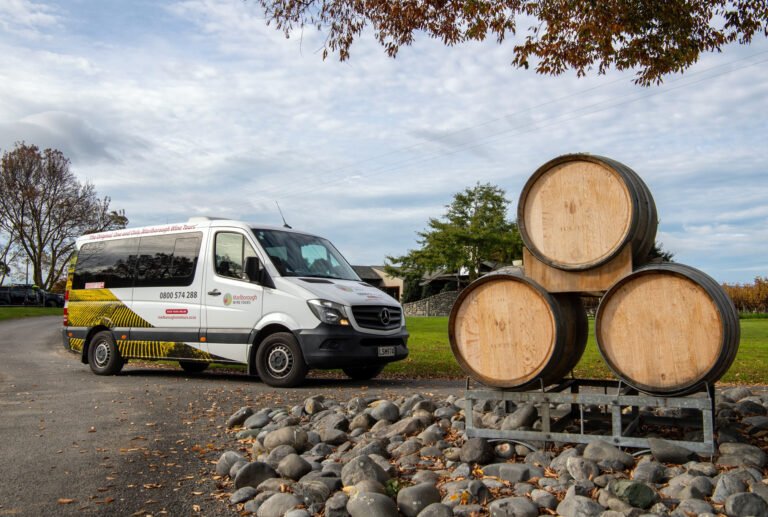 Marlborough wine tours 768x517