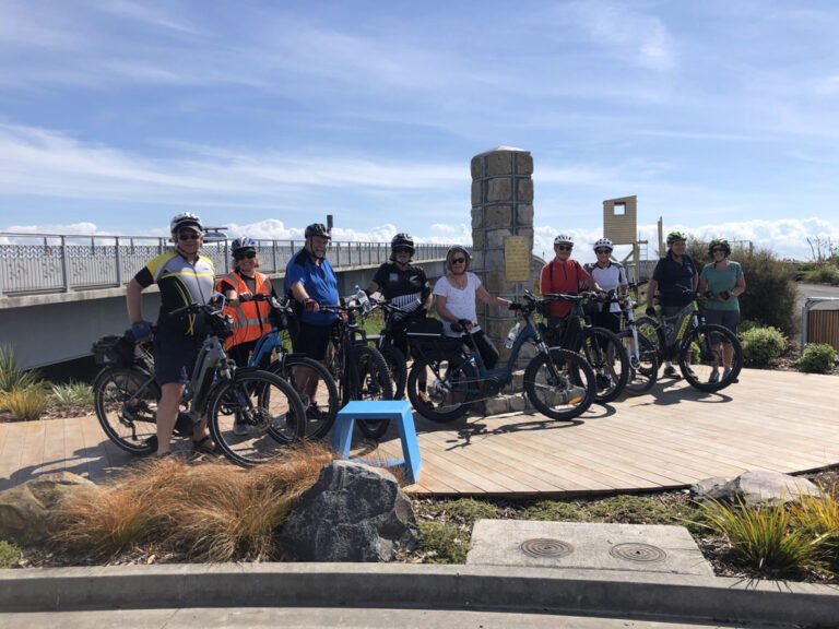 rent bike hauraki rail trail 768x576