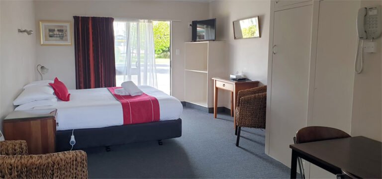 Ashburton dog friendly motel 768x360