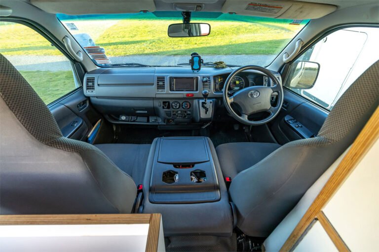 Christchurch campervan hire 768x512