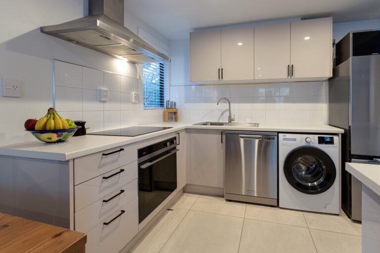 Affordable motel Queenstown 768x512