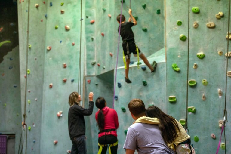 climbing wall Tongariro 1 768x512