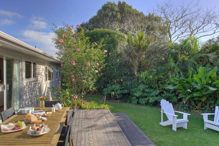 pataua holiday home 768x512