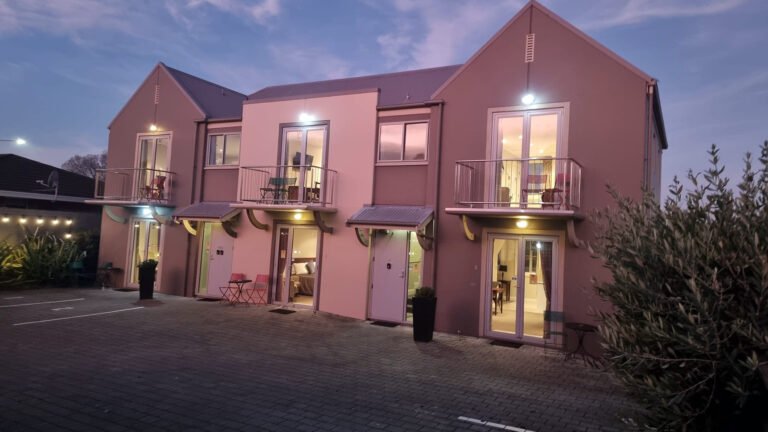 accommodation Oamaru 768x432