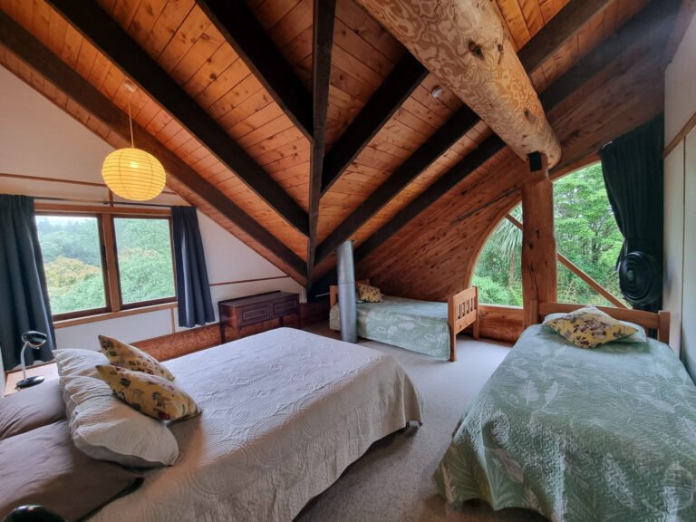 waihi holiday home 768x576