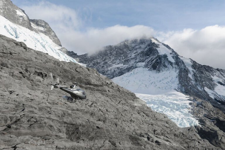 Helicopter Siberia Valley 768x512