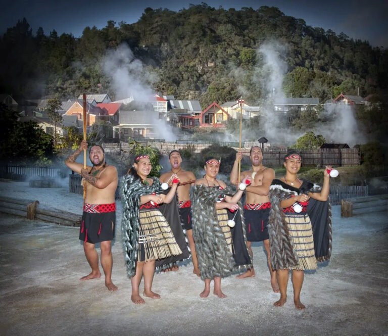 Maori culture Rotorua 768x665
