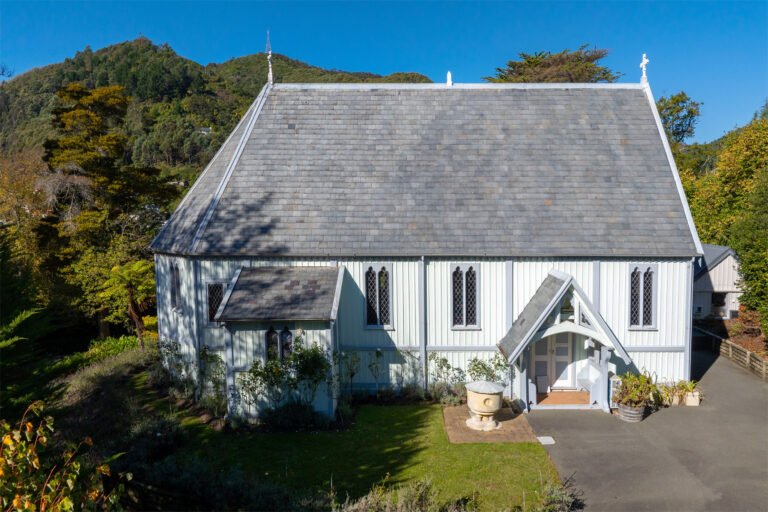 Nelson historic wedding chapel 768x512